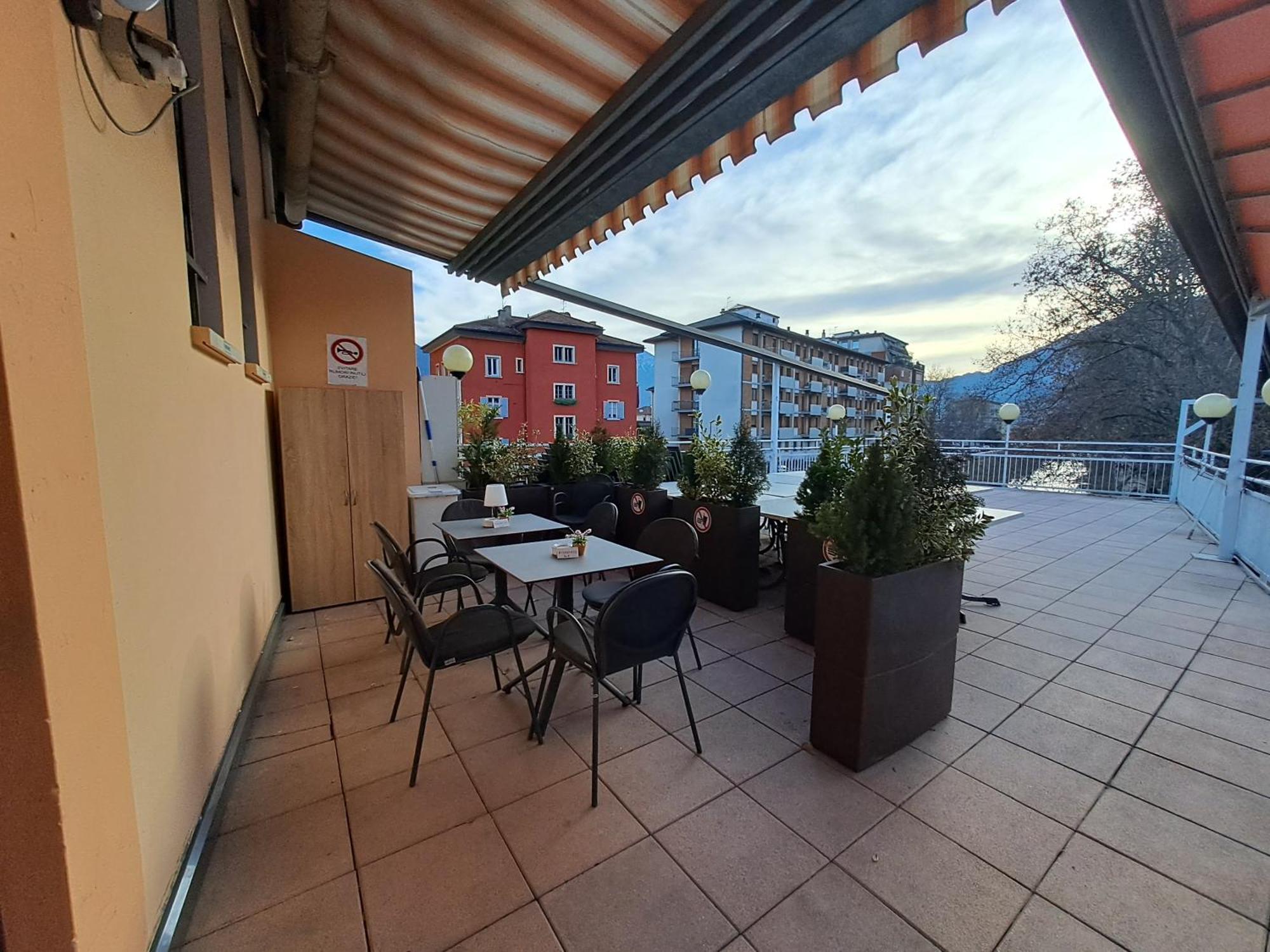 Appartamento Grande Al Ponte. Situato Vicino All'Ospedale, Al Parco E Al Centro Citta Trento Exterior foto
